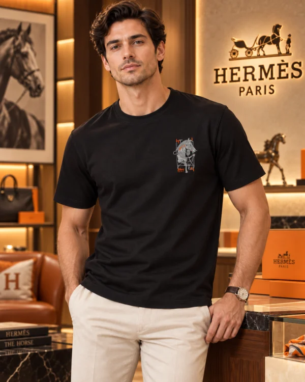 Мъжка черна тениска Hermès с графичен принт